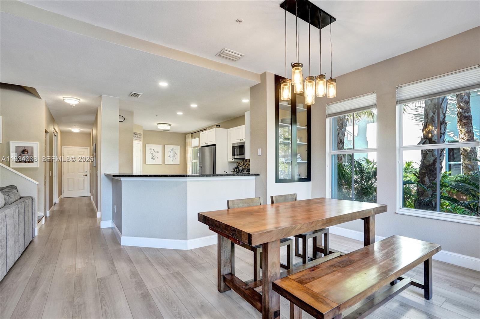 PALOMA LAKES - Residential