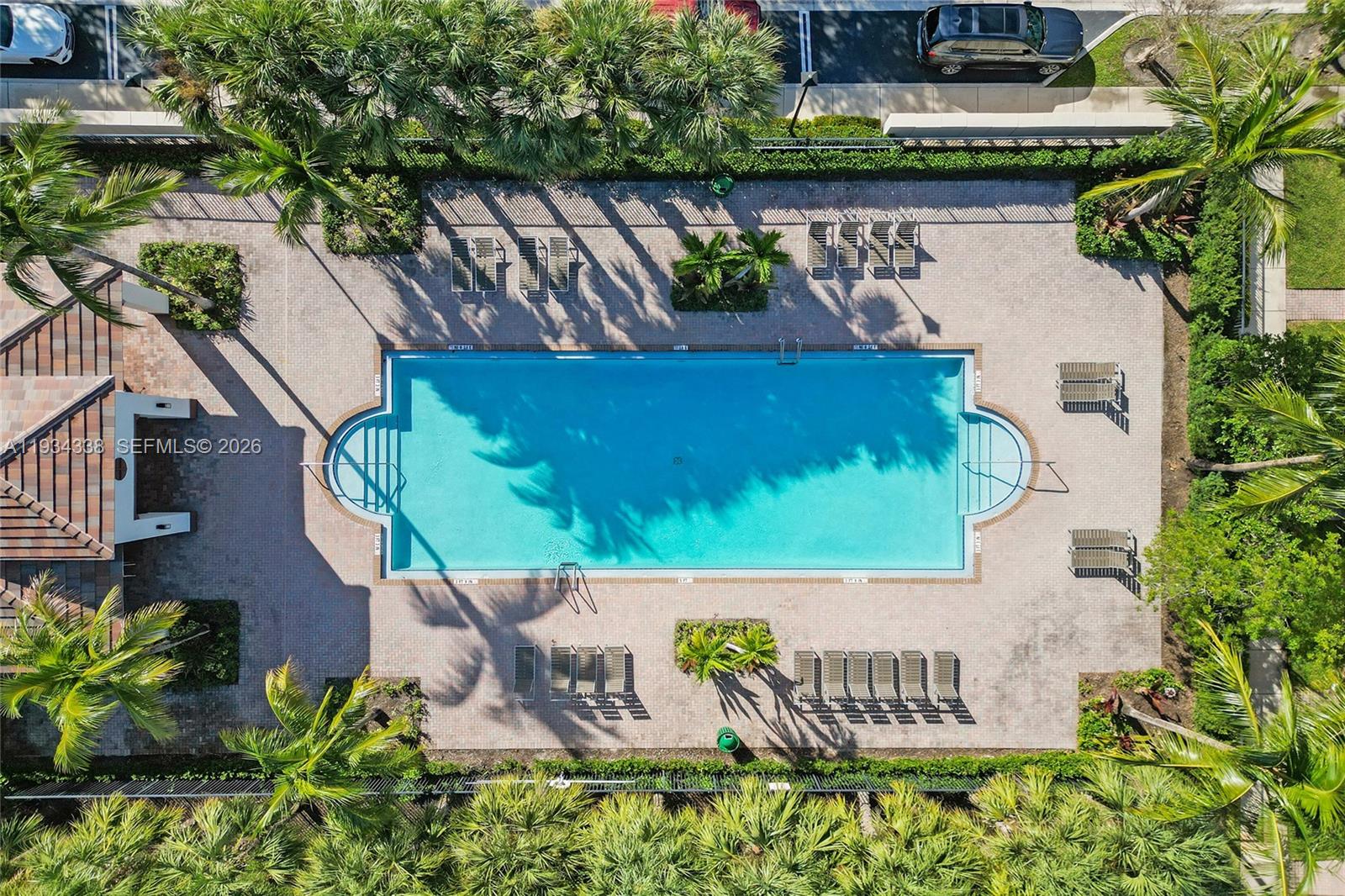 PALOMA LAKES - Residential