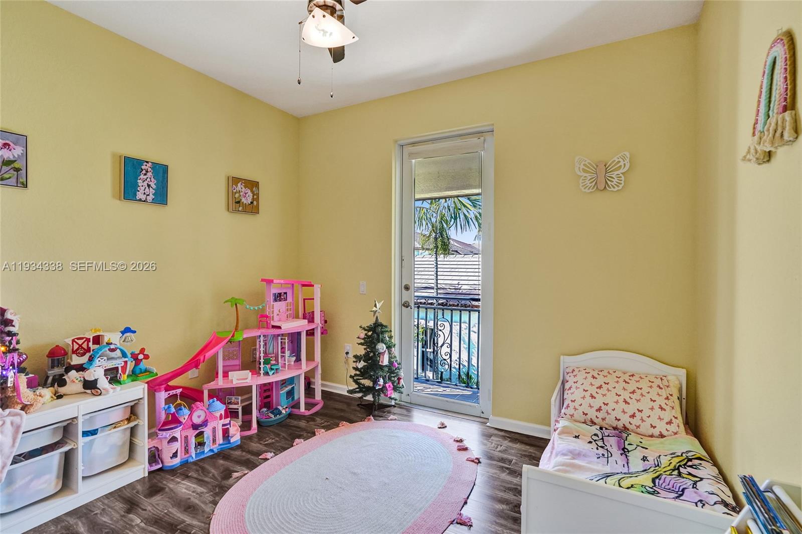 PALOMA LAKES - Residential