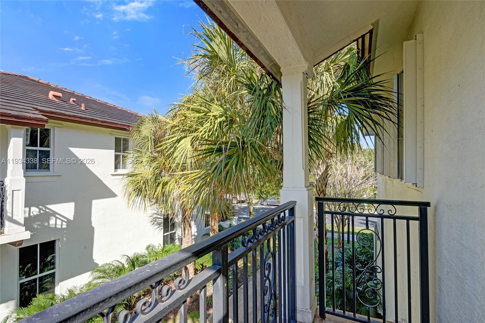 PALOMA LAKES - Residential