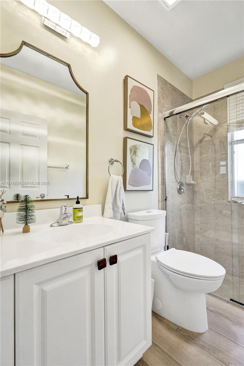 PALOMA LAKES - Residential