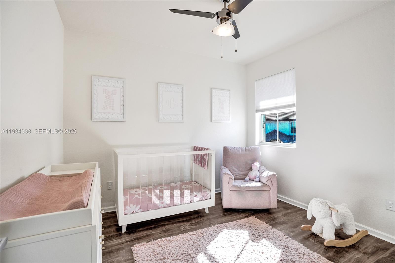 PALOMA LAKES - Residential