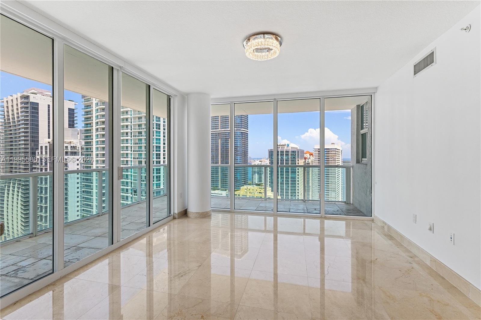 VUE AT BRICKELL CONDO - Residential