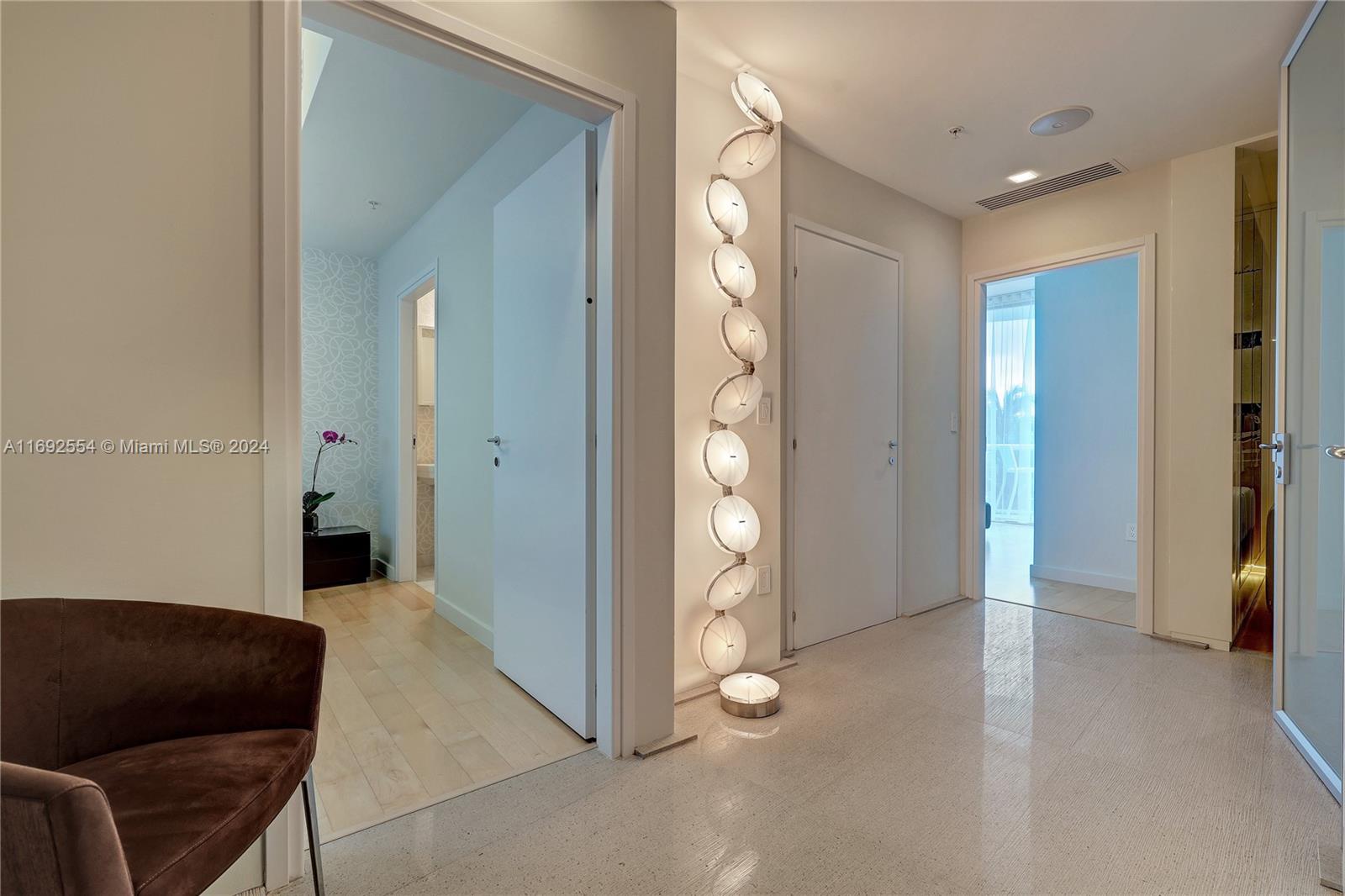 CONTINUUM ON SOUTH BEACH - Residential Lease