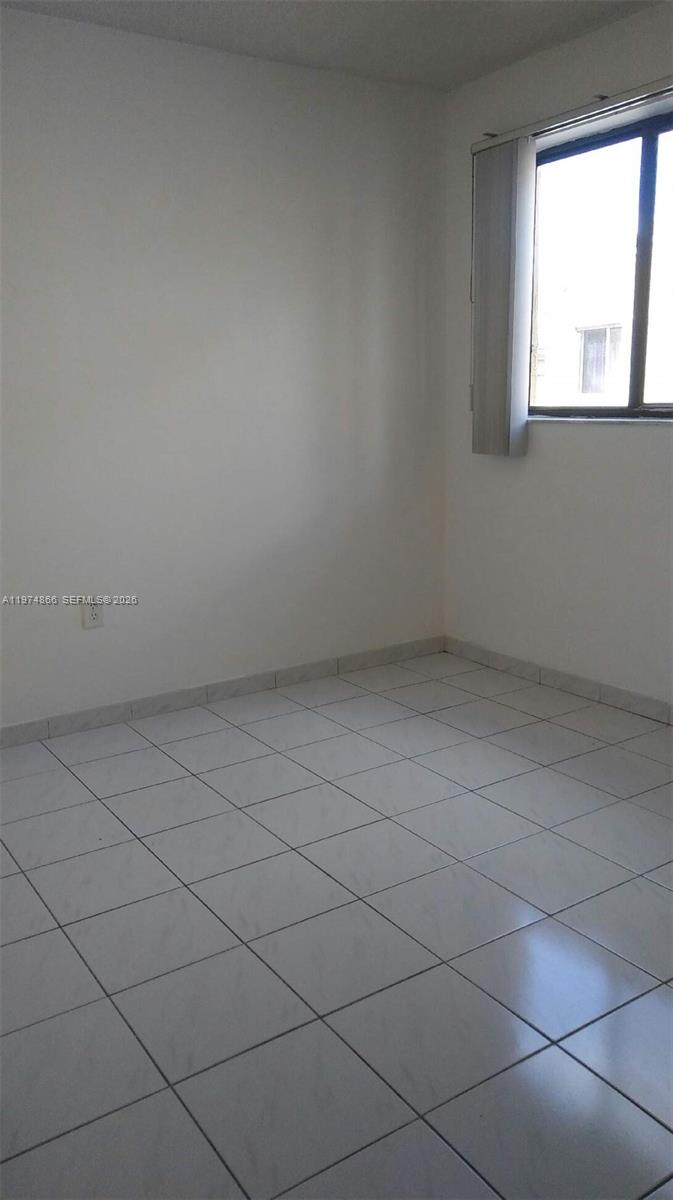 RESIDENCIAL EL PRADO COND - Residential