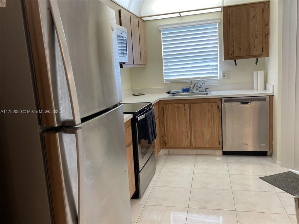 AMBASSADOR I CONDO - Residential Lease