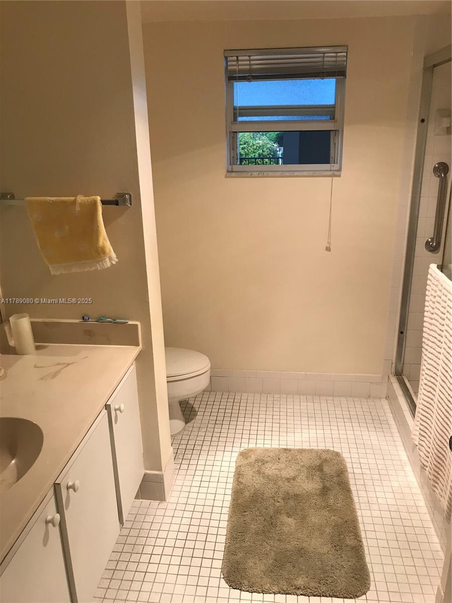 AMBASSADOR I CONDO - Residential Lease