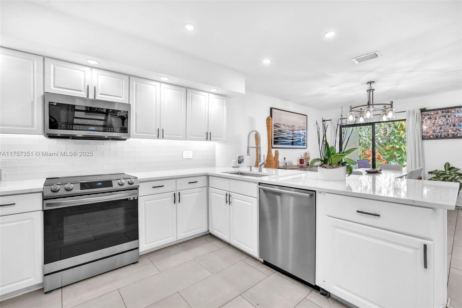 IRONWEDGE SEC II - Residential