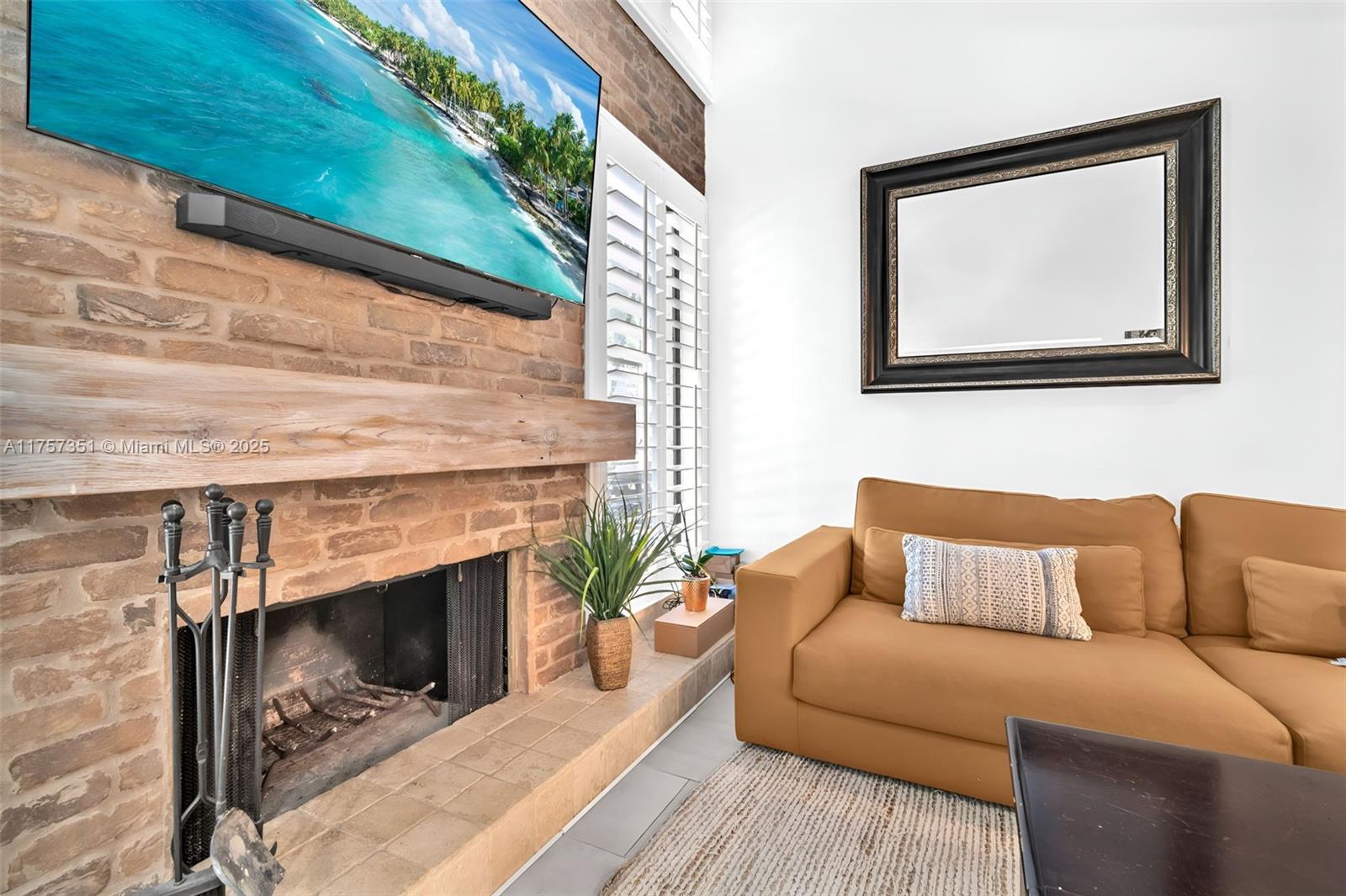IRONWEDGE SEC II - Residential