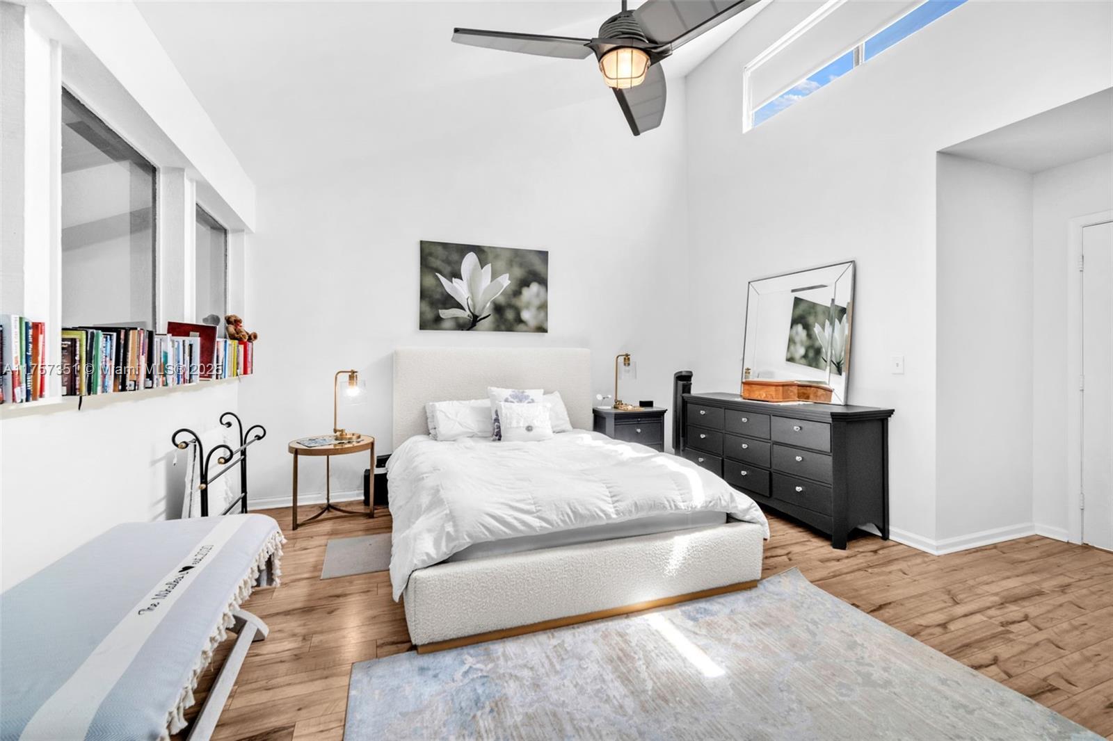 IRONWEDGE SEC II - Residential