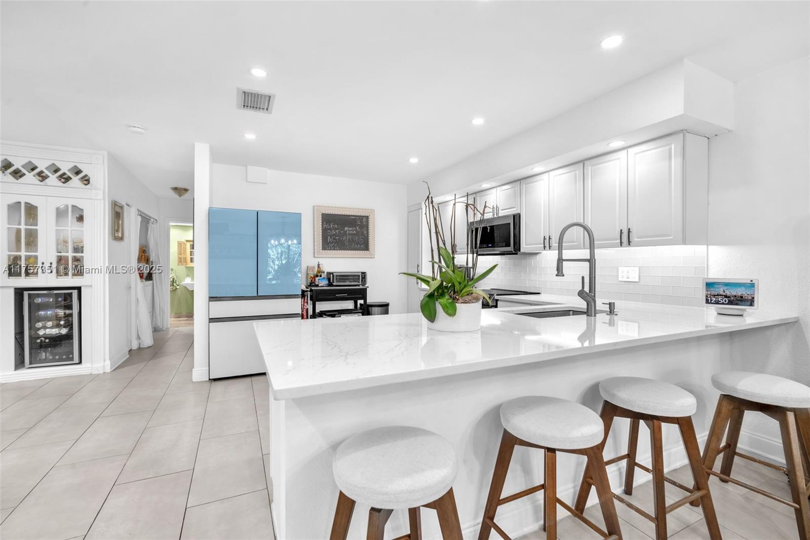 IRONWEDGE SEC II - Residential