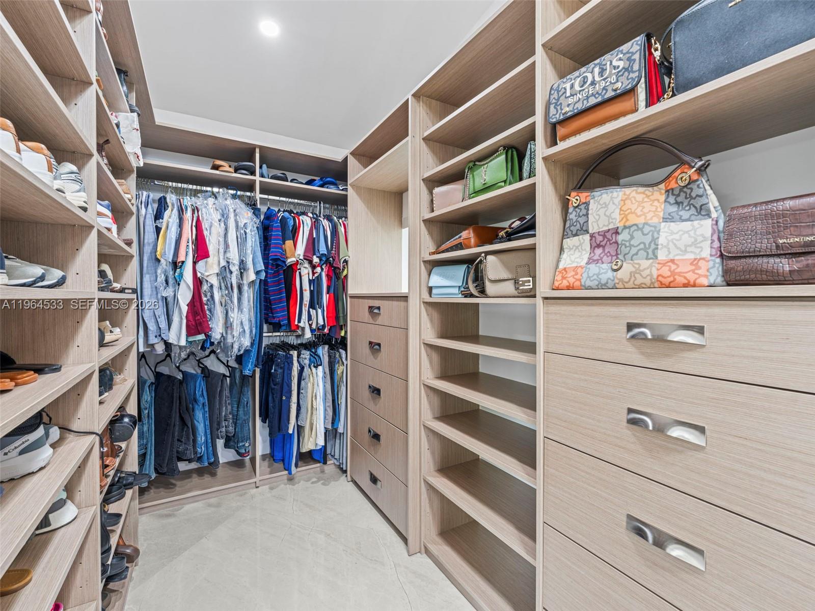 BEACH VIEW ADDN - Residential