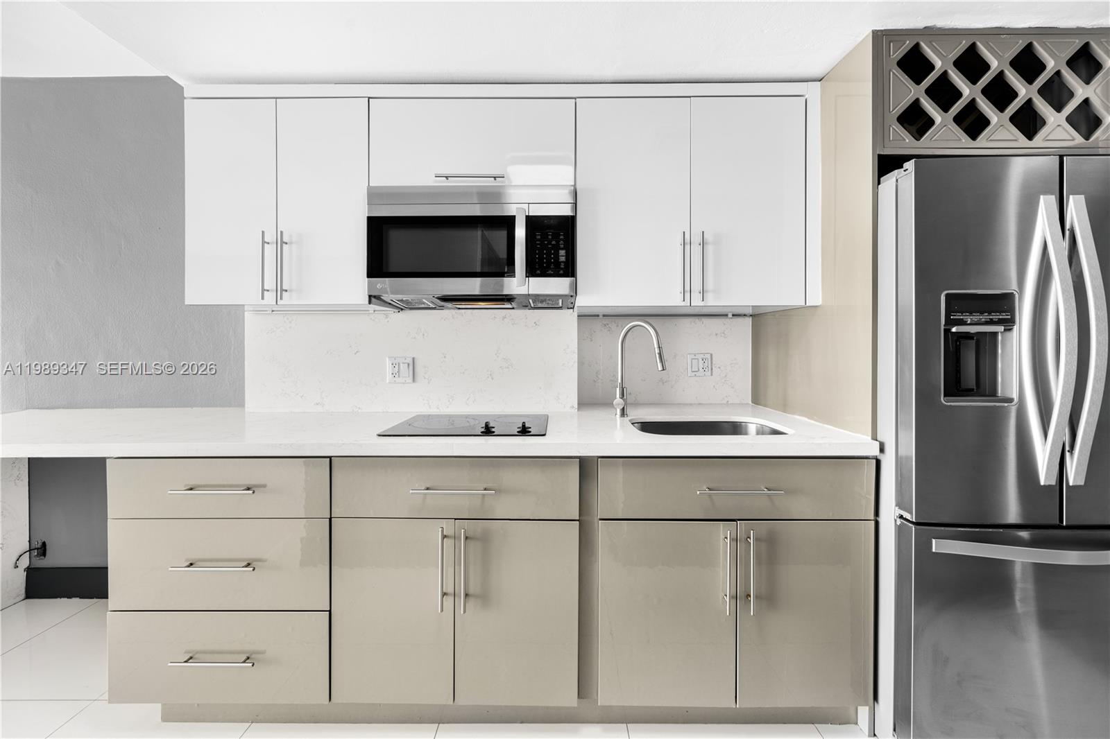 BAY PARK TOWERS CONDO - Residential