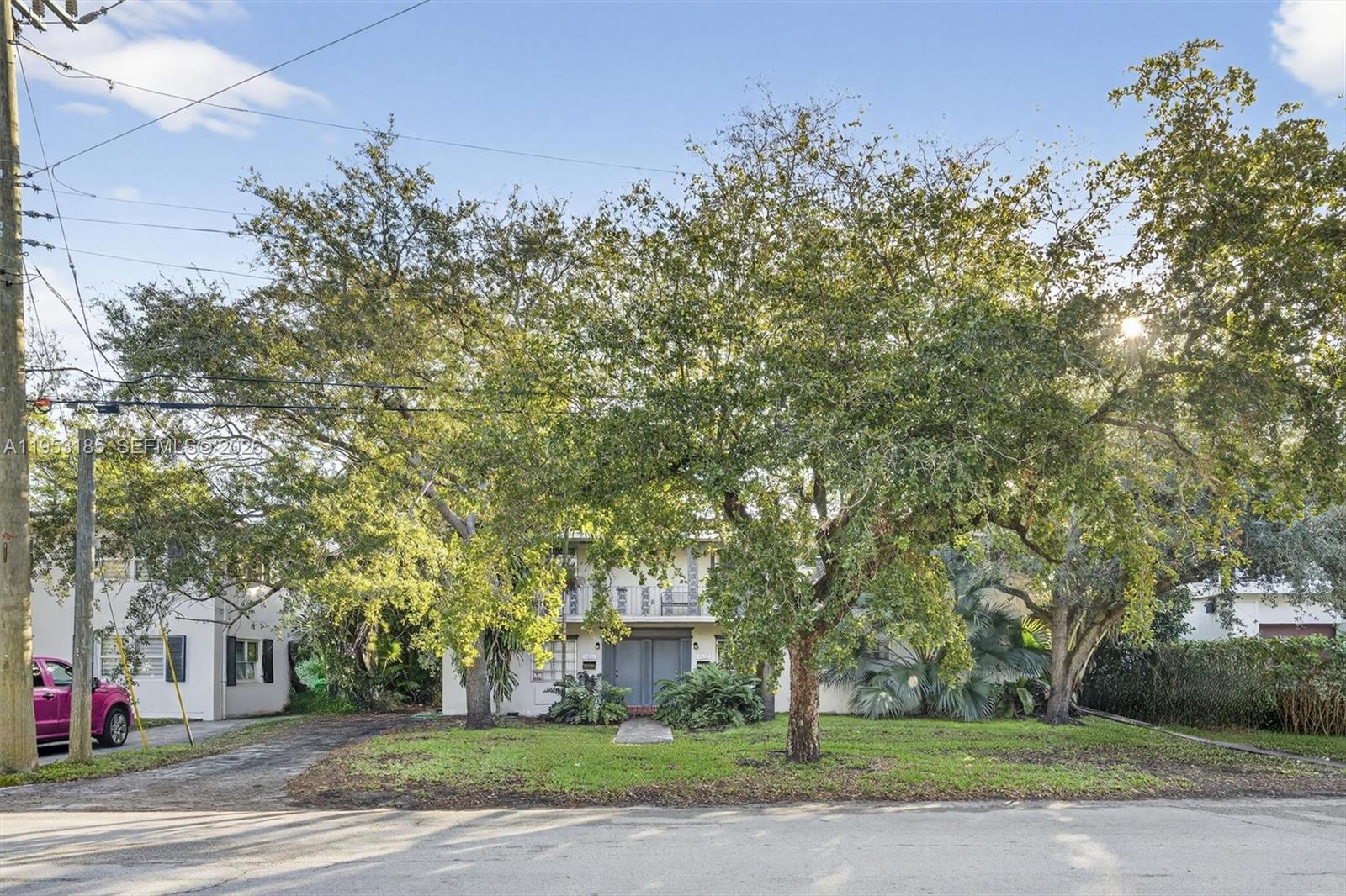 CORAL GABLES RIVIERA SEC - Residential Income