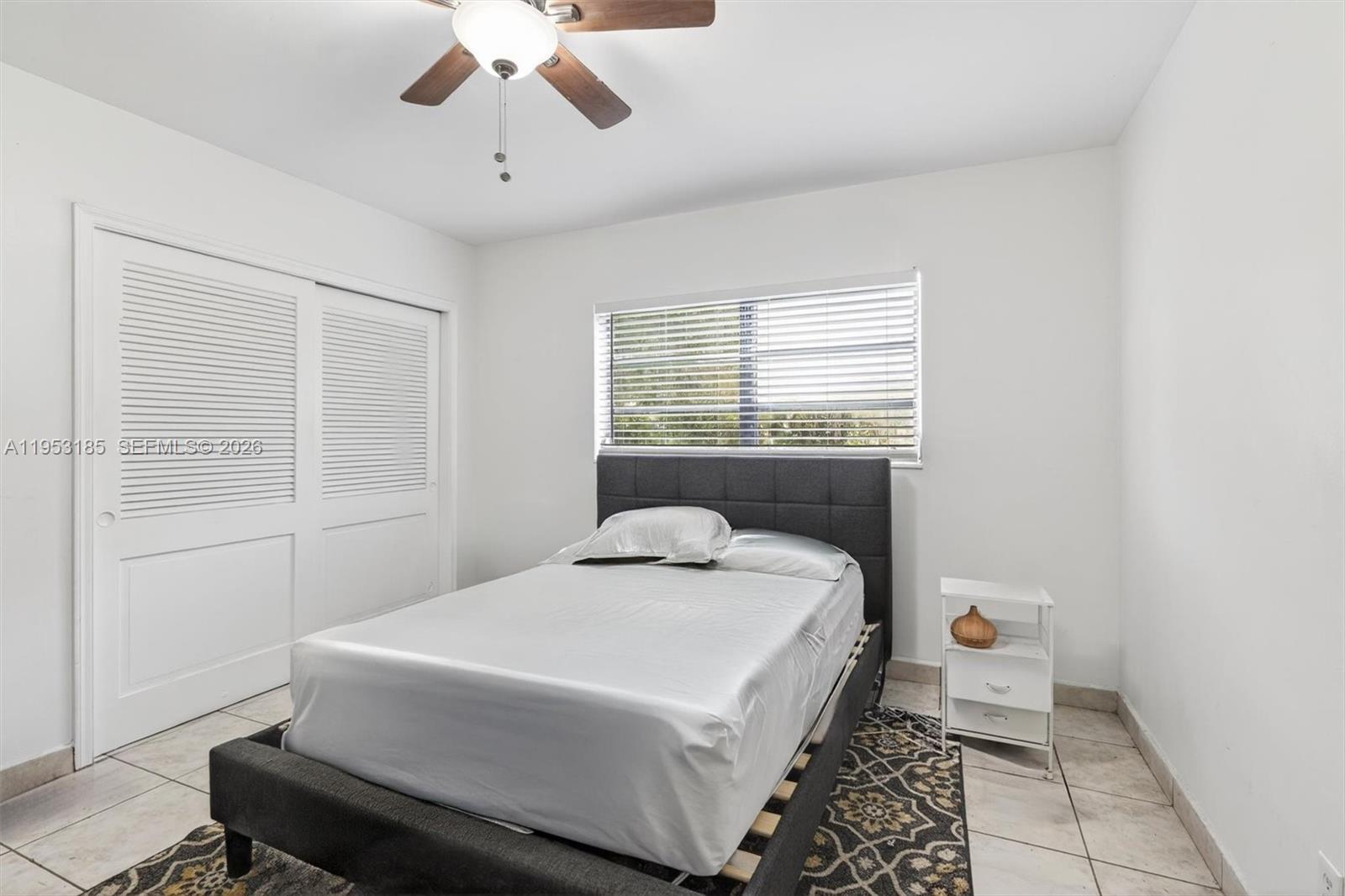 CORAL GABLES RIVIERA SEC - Residential Income