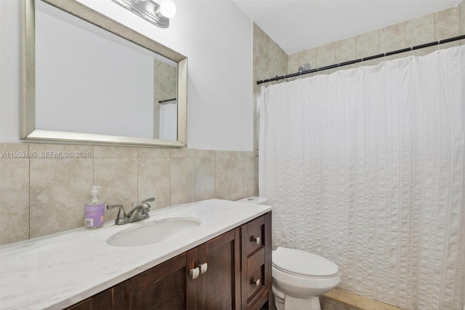 CORAL GABLES RIVIERA SEC - Residential Income