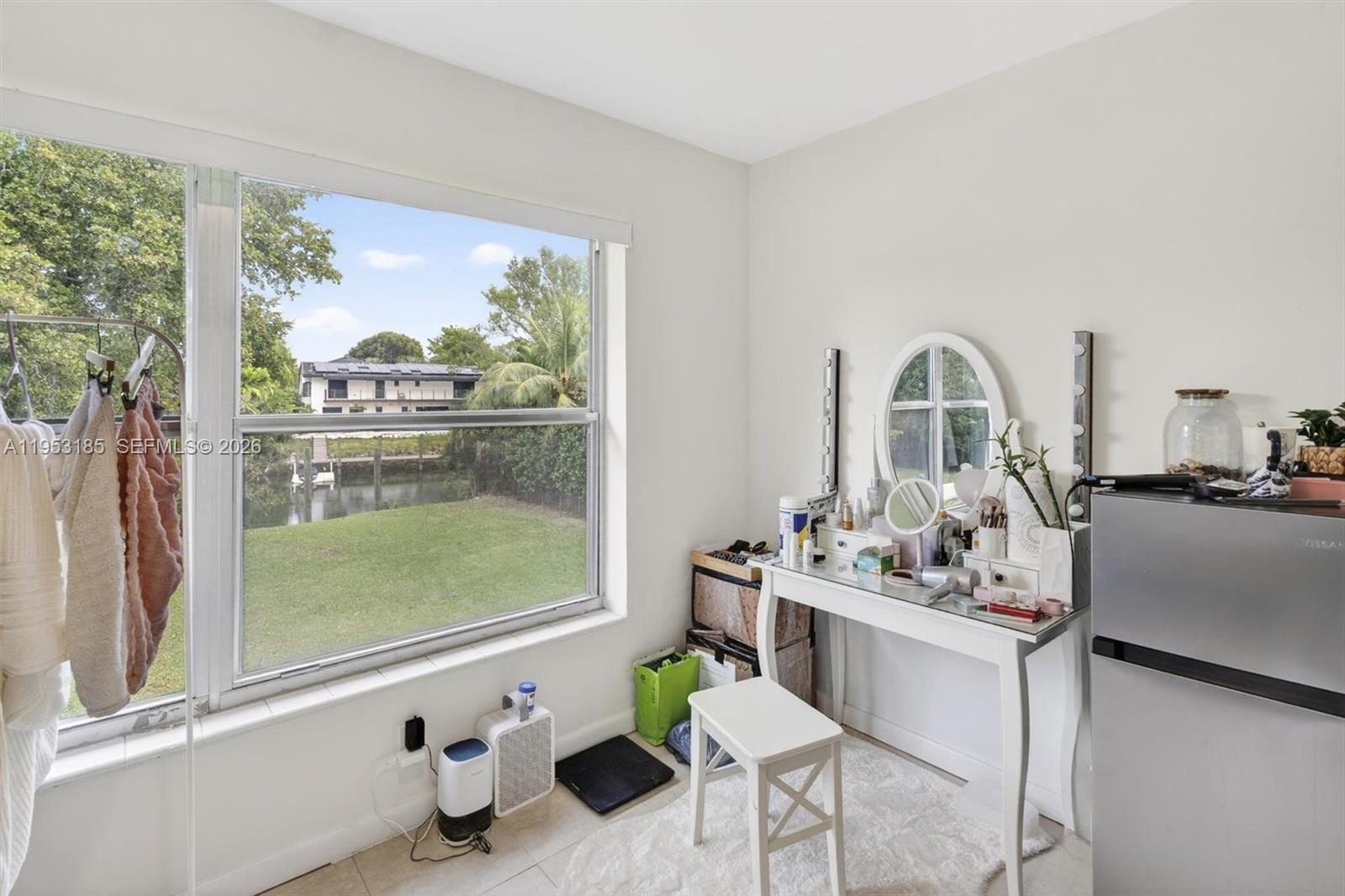 CORAL GABLES RIVIERA SEC - Residential Income