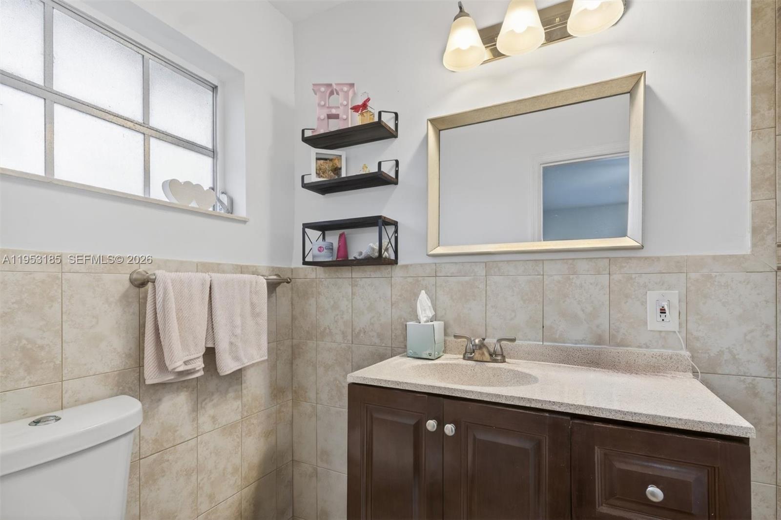 CORAL GABLES RIVIERA SEC - Residential Income