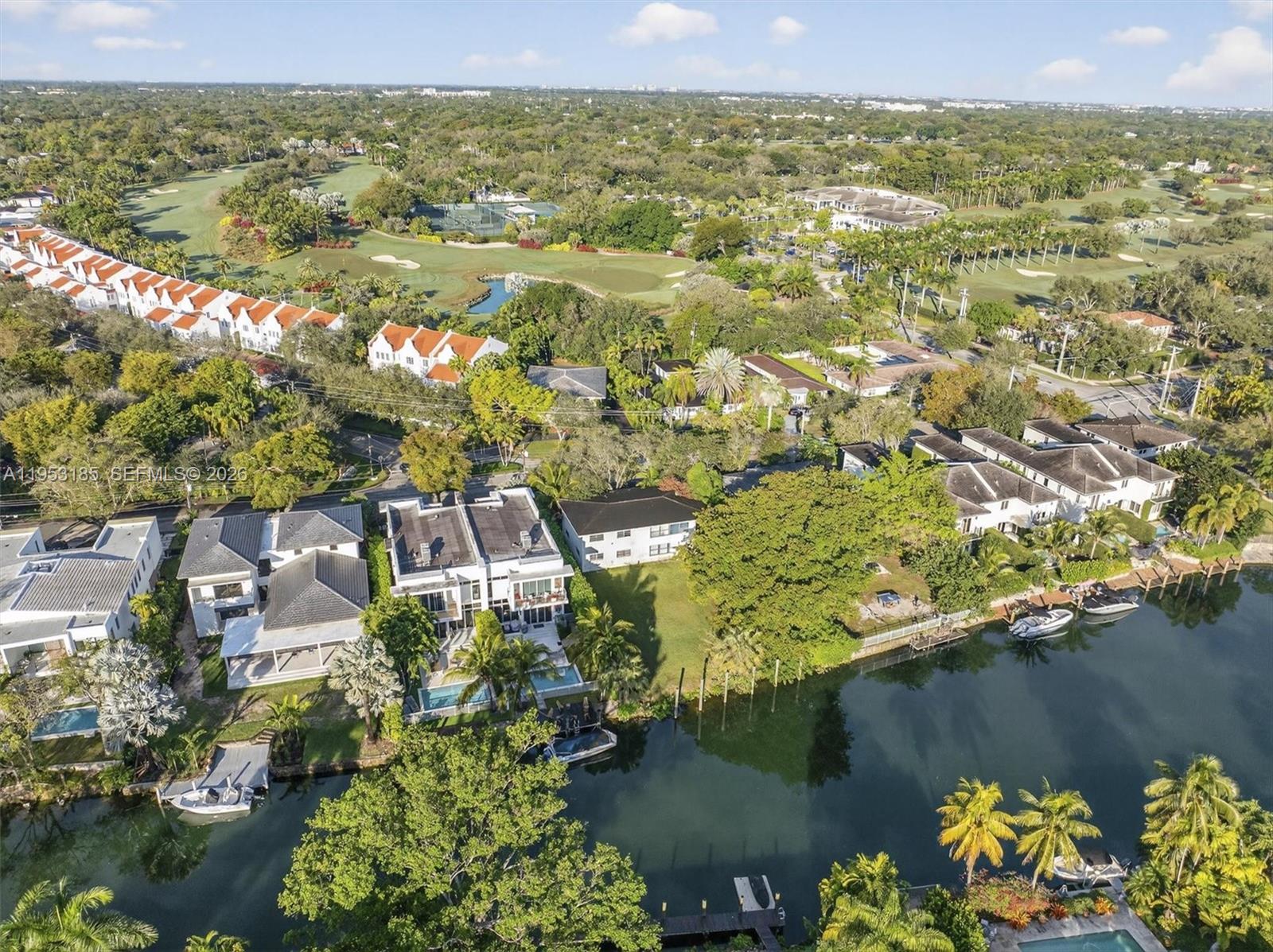 CORAL GABLES RIVIERA SEC - Residential Income