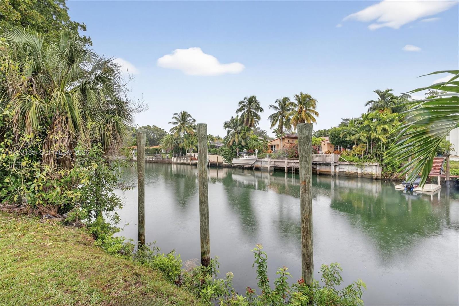 CORAL GABLES RIVIERA SEC - Residential Income