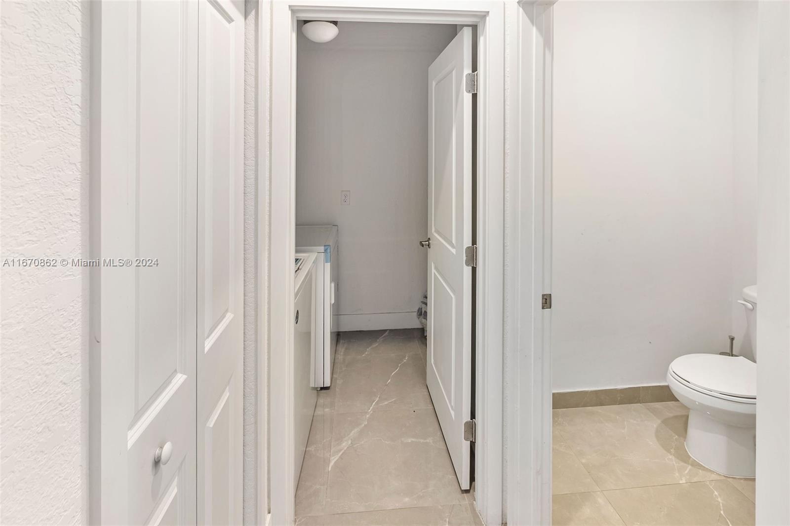 DEVCO VILLAS - Residential Lease