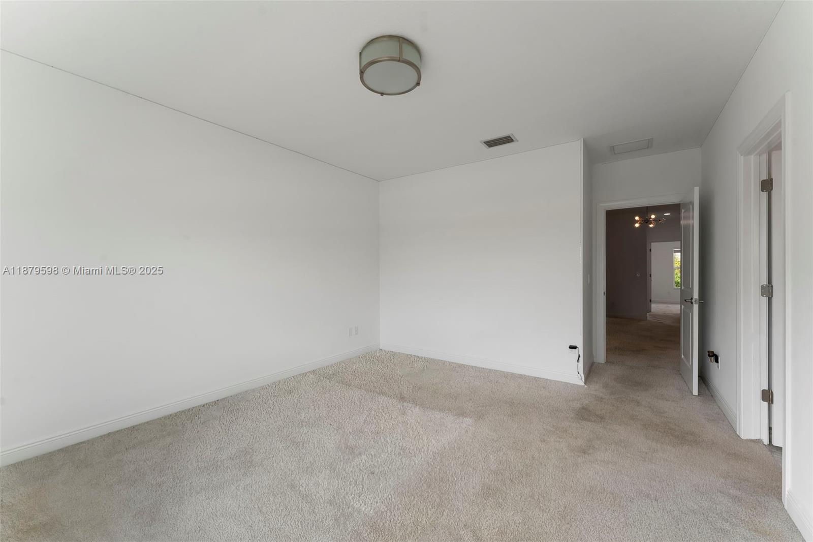 DEERFIELD CROSSING - Residential