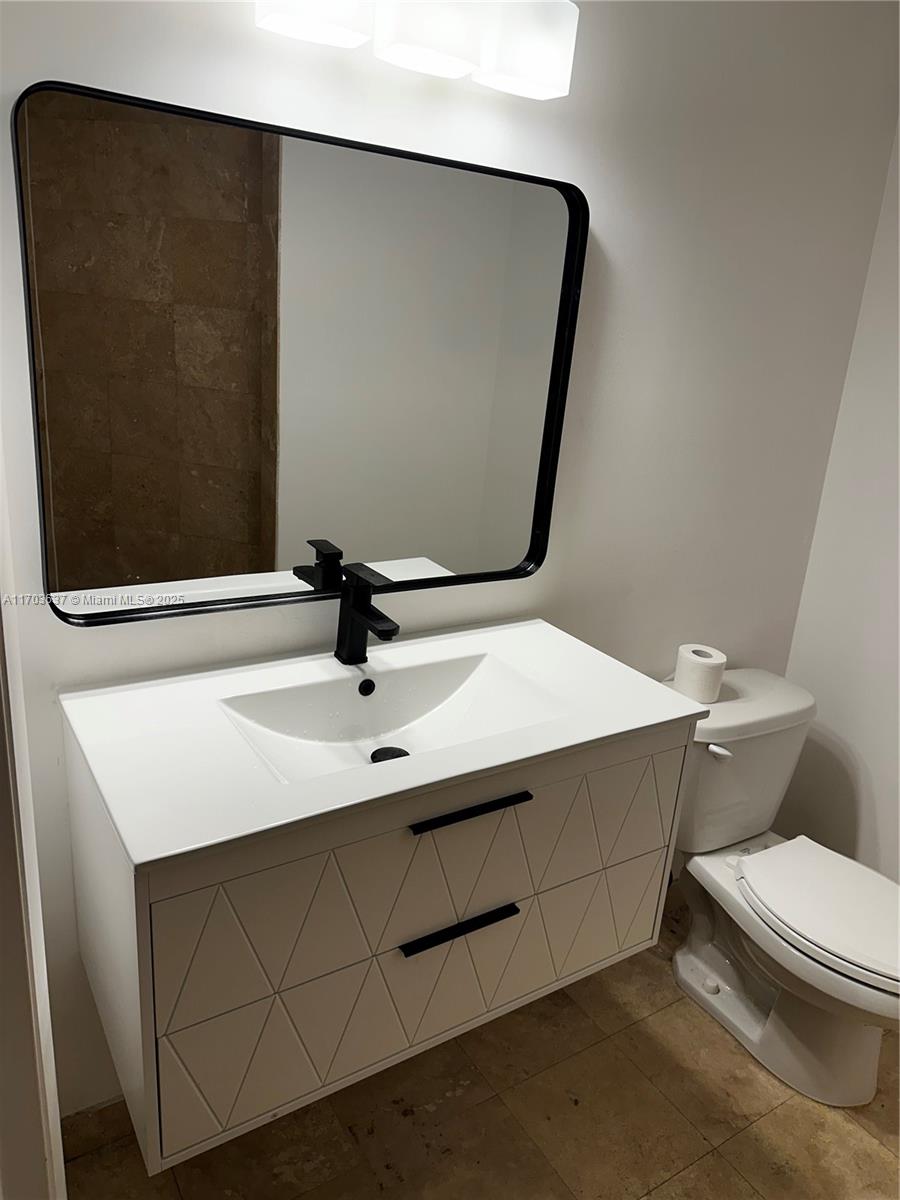 WIND CONDO - Residential