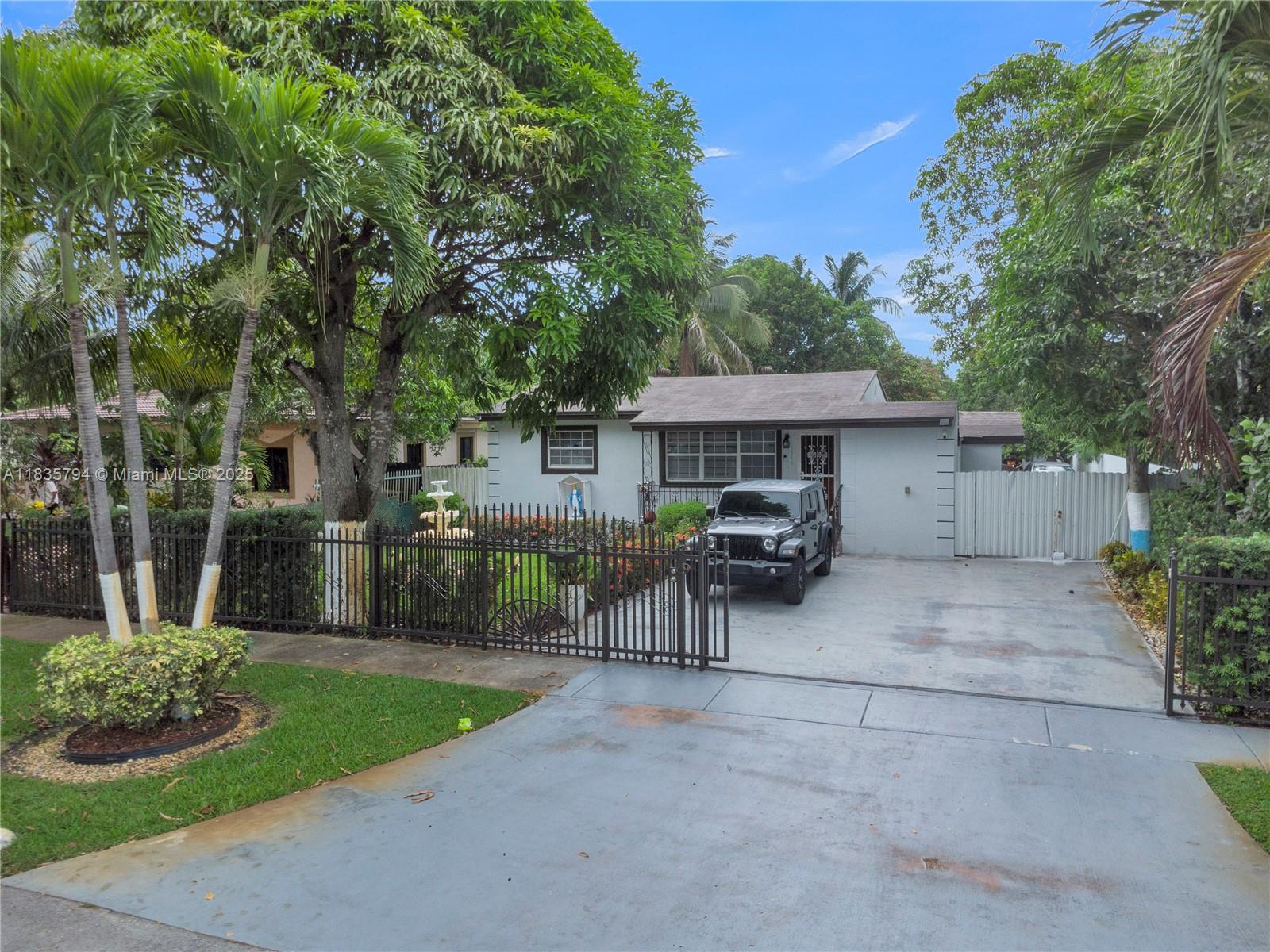 Step into this beautiful 3bed, 3bath SFH featuring an Extra bedroom with its own entrance and bath, perfect for guests. Home sits on LARGE 7,500 sq ft Lot. The property is fully fecened for maximum privacy. Enjoy cooking in the beautifully updated kitchen with modern finishes and ample storage. The expansive backyard has endless possibilities for entertaining, gardening, or relaxing under the stars, even enough room for a pool. This is the perfect blend of comfort and space.