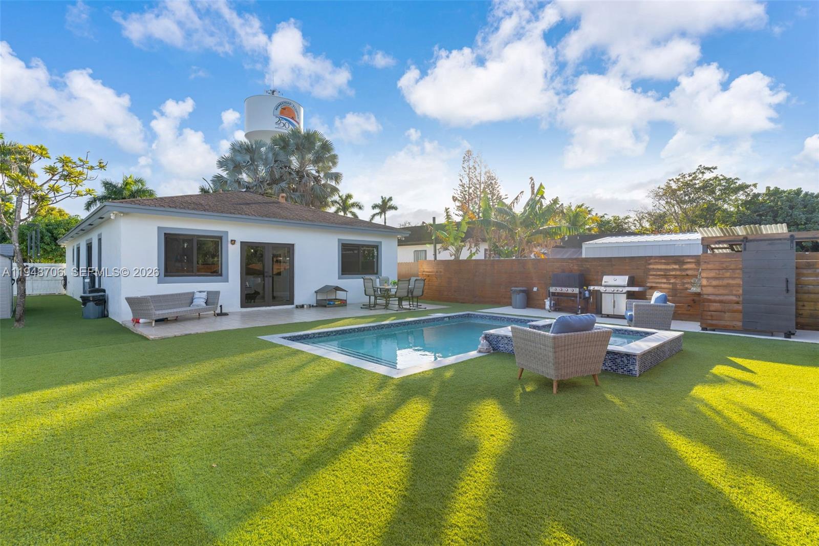 HIBISCUS PARK - Residential