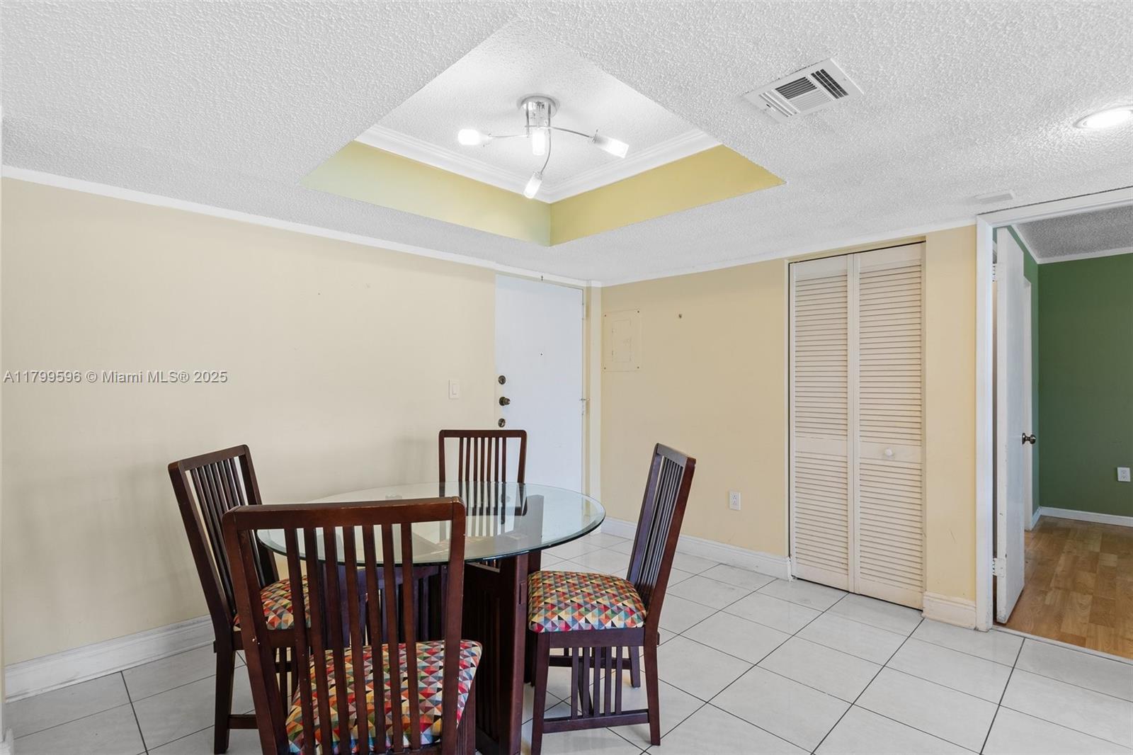PEPPERMILL KENDALE LKS W - Residential