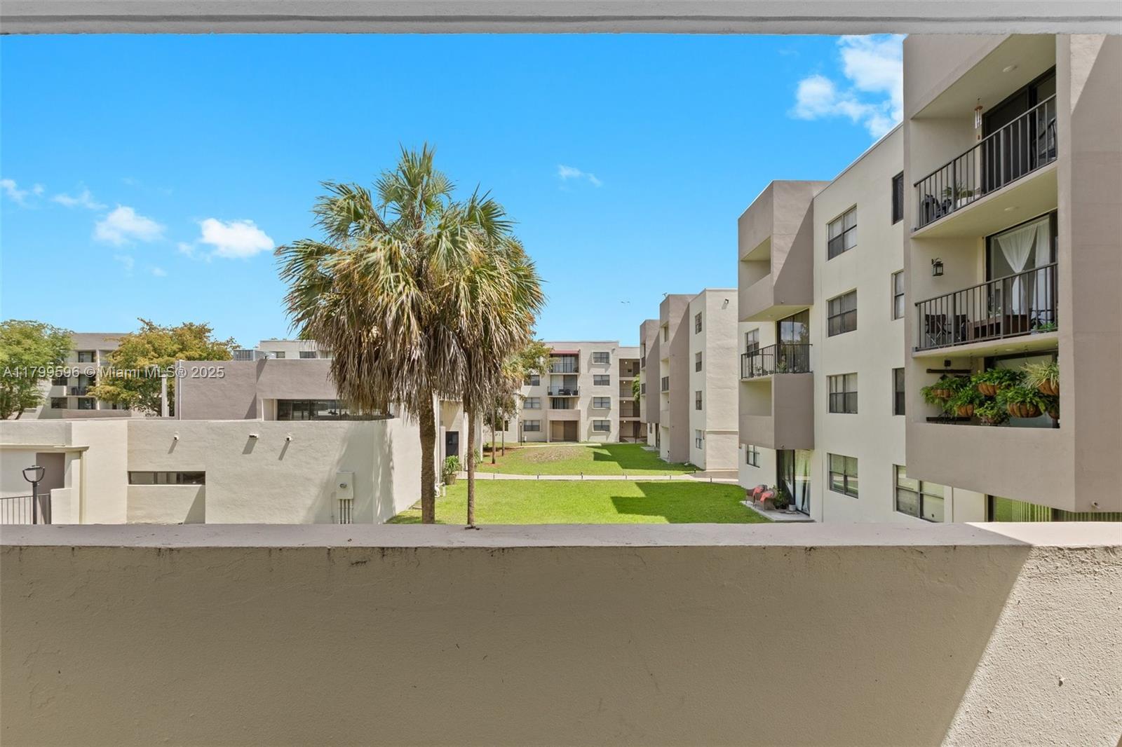 PEPPERMILL KENDALE LKS W - Residential