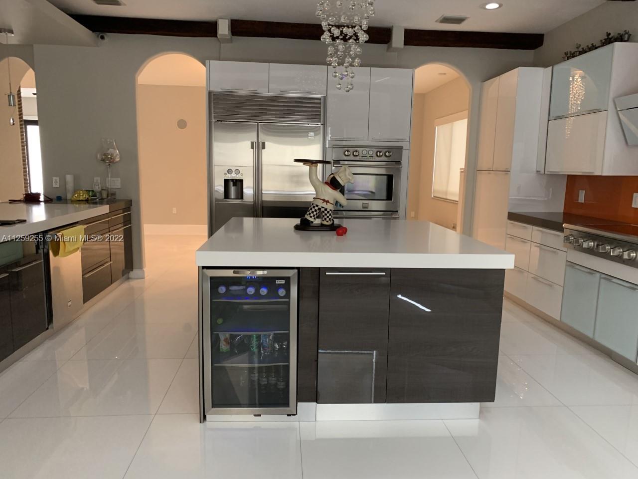 CUTLER CAY - Residential