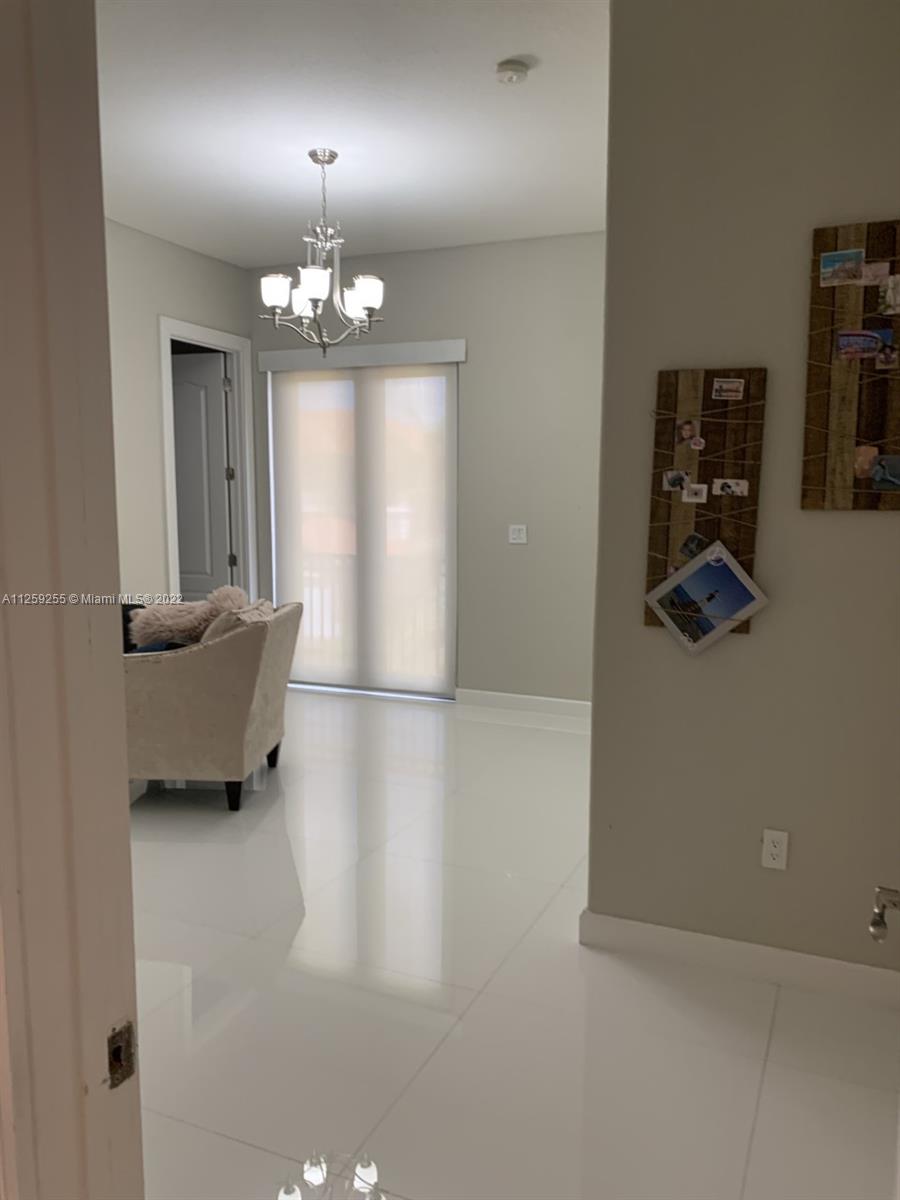 CUTLER CAY - Residential