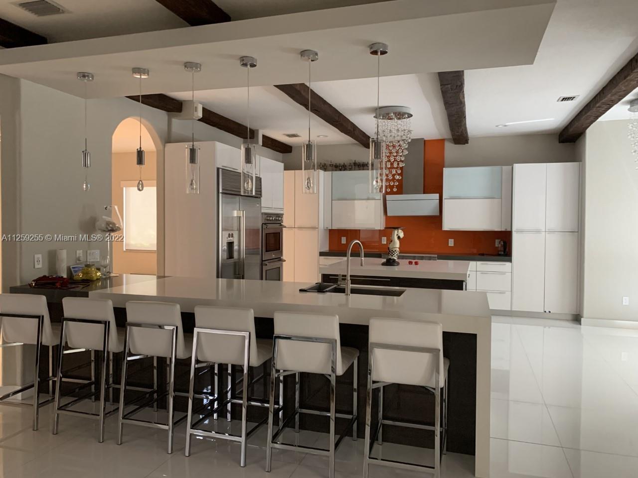 CUTLER CAY - Residential