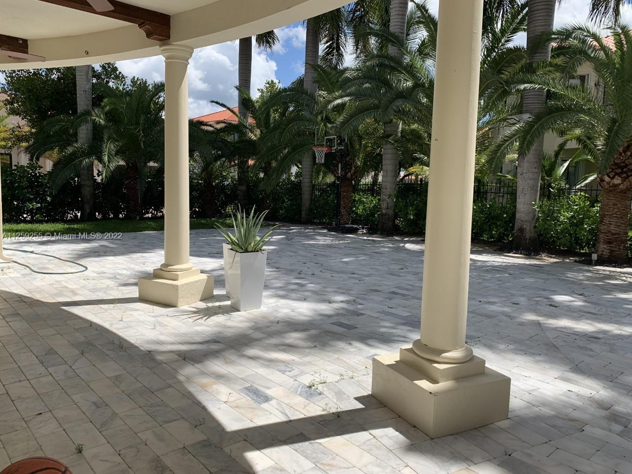 CUTLER CAY - Residential