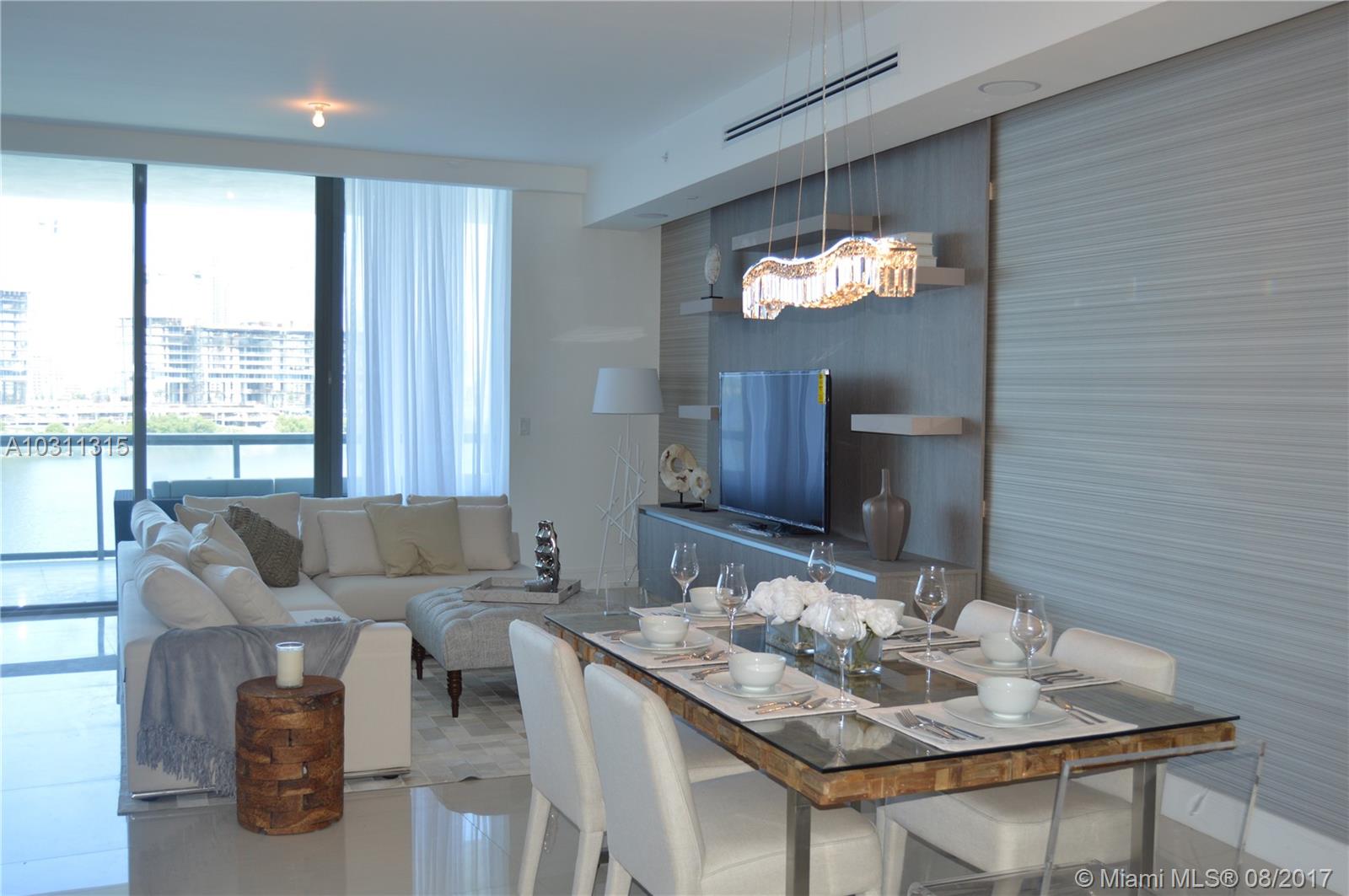 ECHO CONDO - Residential Lease