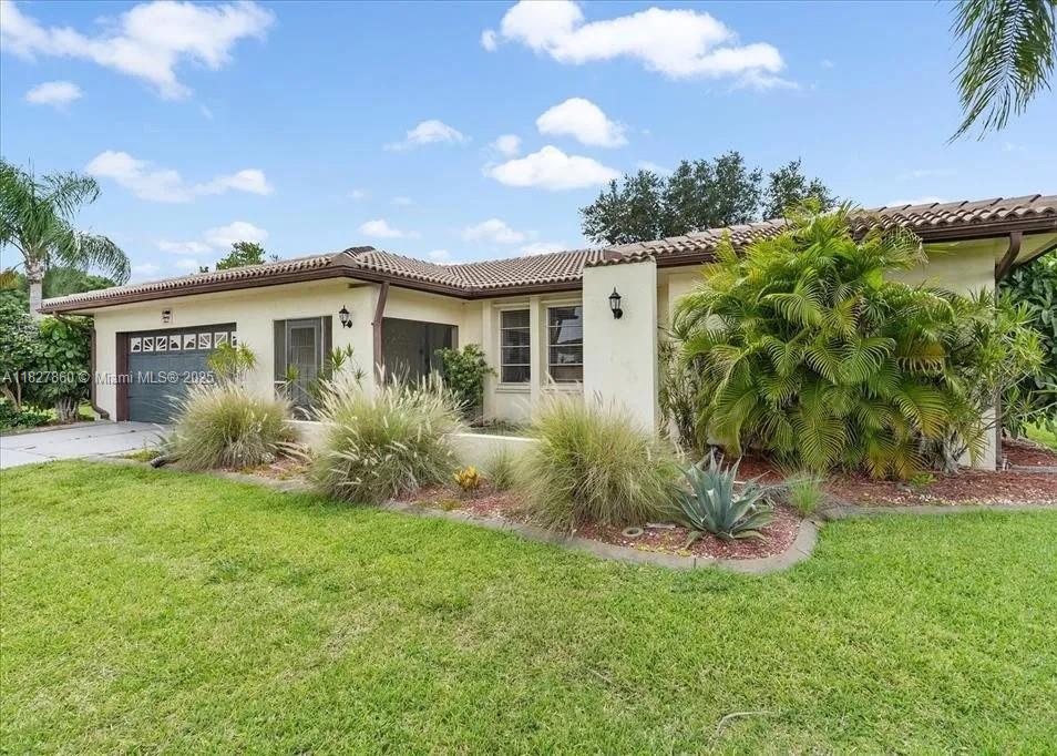 Foreclosure Auction Ends July 08, 2025 at 09:00 AM EST. Discover this attractive 3-bedroom, 2-bathroom home, offering a unique opportunity in a desirable Nokomis neighborhood. The list price is the opening bid for the online auction. Sold As-is with Clear Title. Explore more details and submit your bid through Federa Home App.