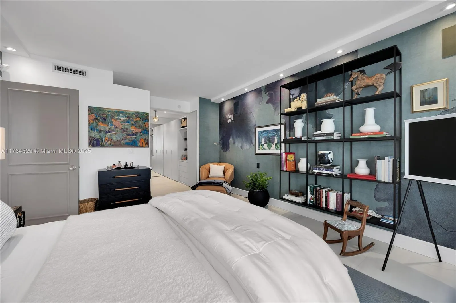 Miami, Florida 33133, United States, 2 Bedrooms Bedrooms, ,3 BathroomsBathrooms,Residential,Active,12612