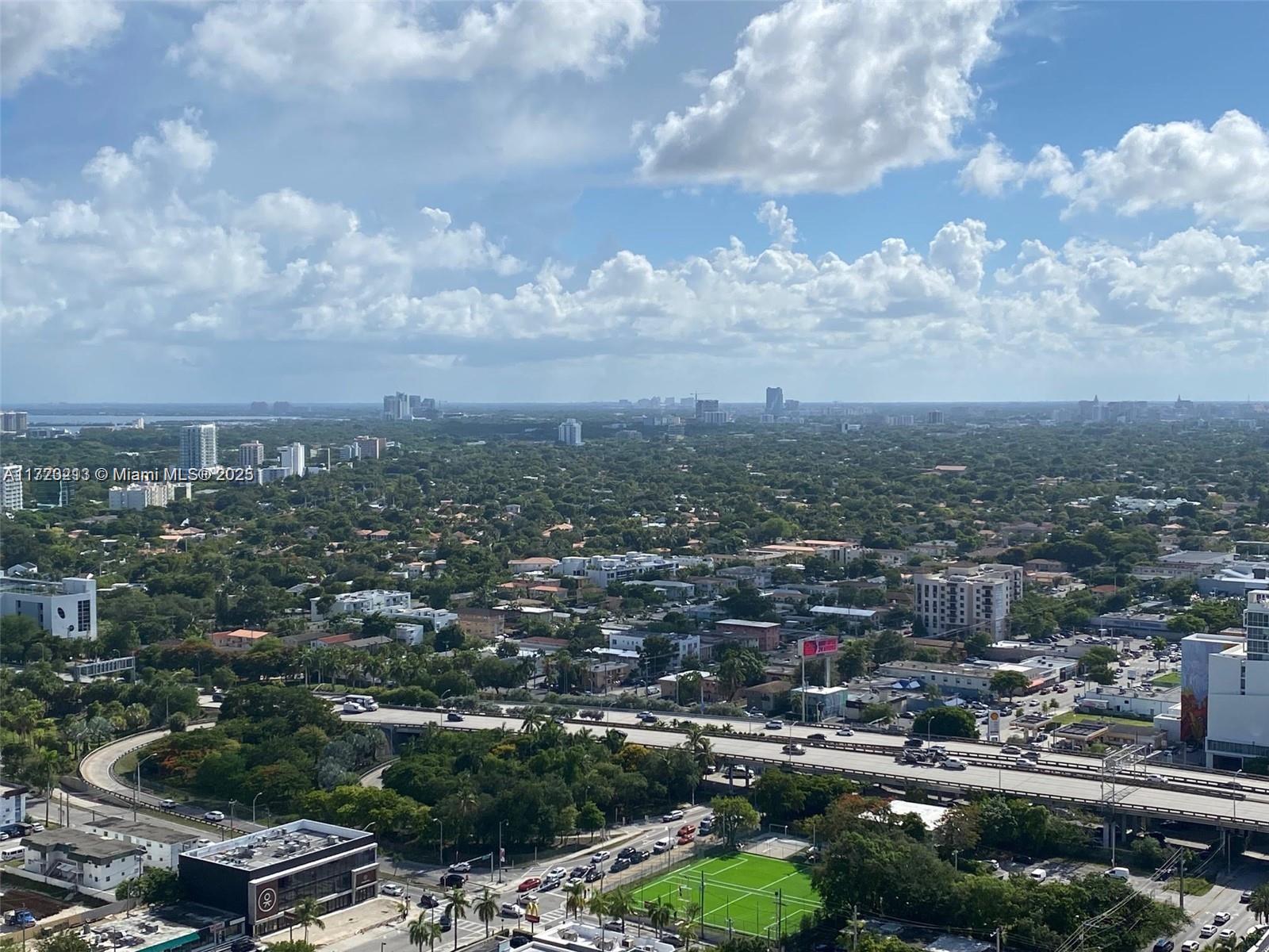 Rental Property at 185 Sw 7th St 3110, Miami, Broward County, Florida - Bedrooms: 1 
Bathrooms: 1  - $2,800 MO.