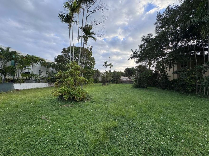 ONE OF THE LAST DOUBLE LOTS AVAILABLE ON MIAMI BEACH. BUILD  A CUSTOM HOME OR SUB-DIVIDE TO BUILD TWO HOMES. NEAR BEACHES, SCHOOLS, FINE DINING, EXPRESSWAYS. A RARE OPPORTUNITY. 15,000 SQ.FT. AWAITS YOUR  CREATIVITY, THE FULFILLMENT OF YOUR DREAMS!