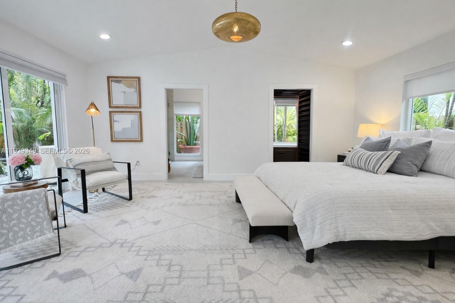 SUNSHINE VISTAS - Residential