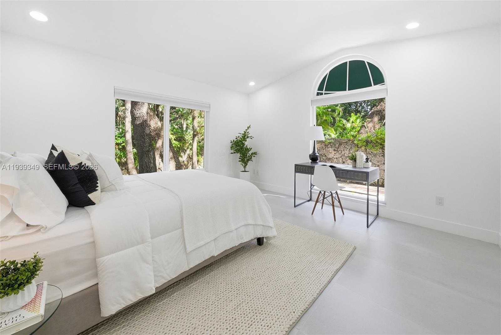 SUNSHINE VISTAS - Residential