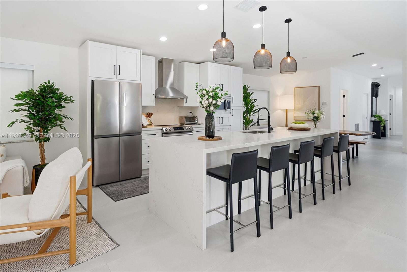 SUNSHINE VISTAS - Residential