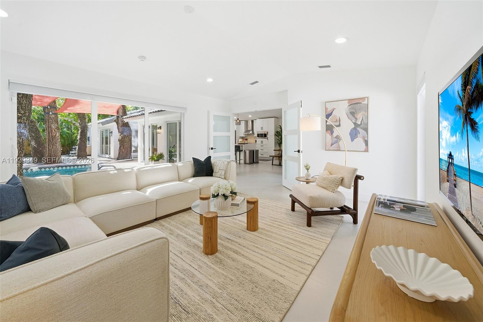 SUNSHINE VISTAS - Residential