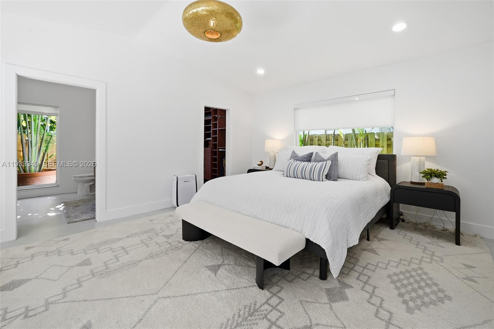 SUNSHINE VISTAS - Residential