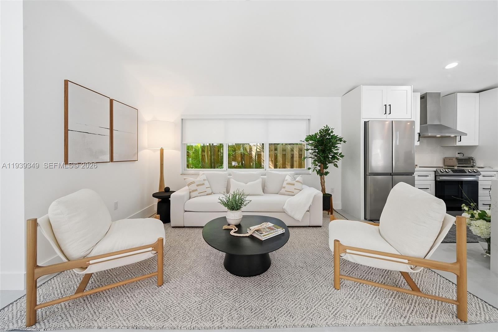 SUNSHINE VISTAS - Residential