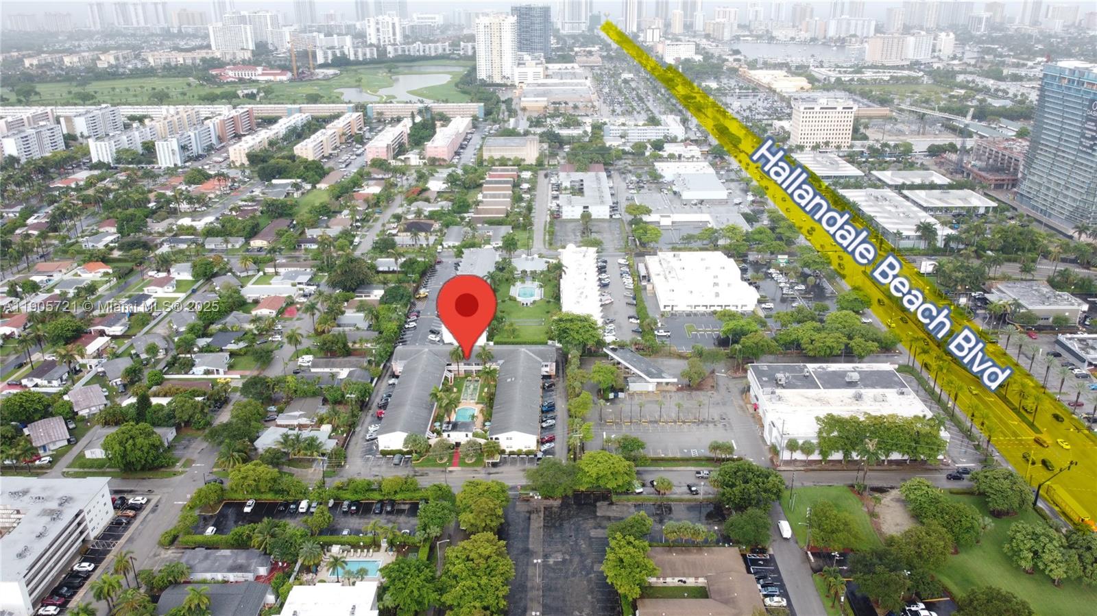 ELDORADO COUNTRY CLUB APT - Residential