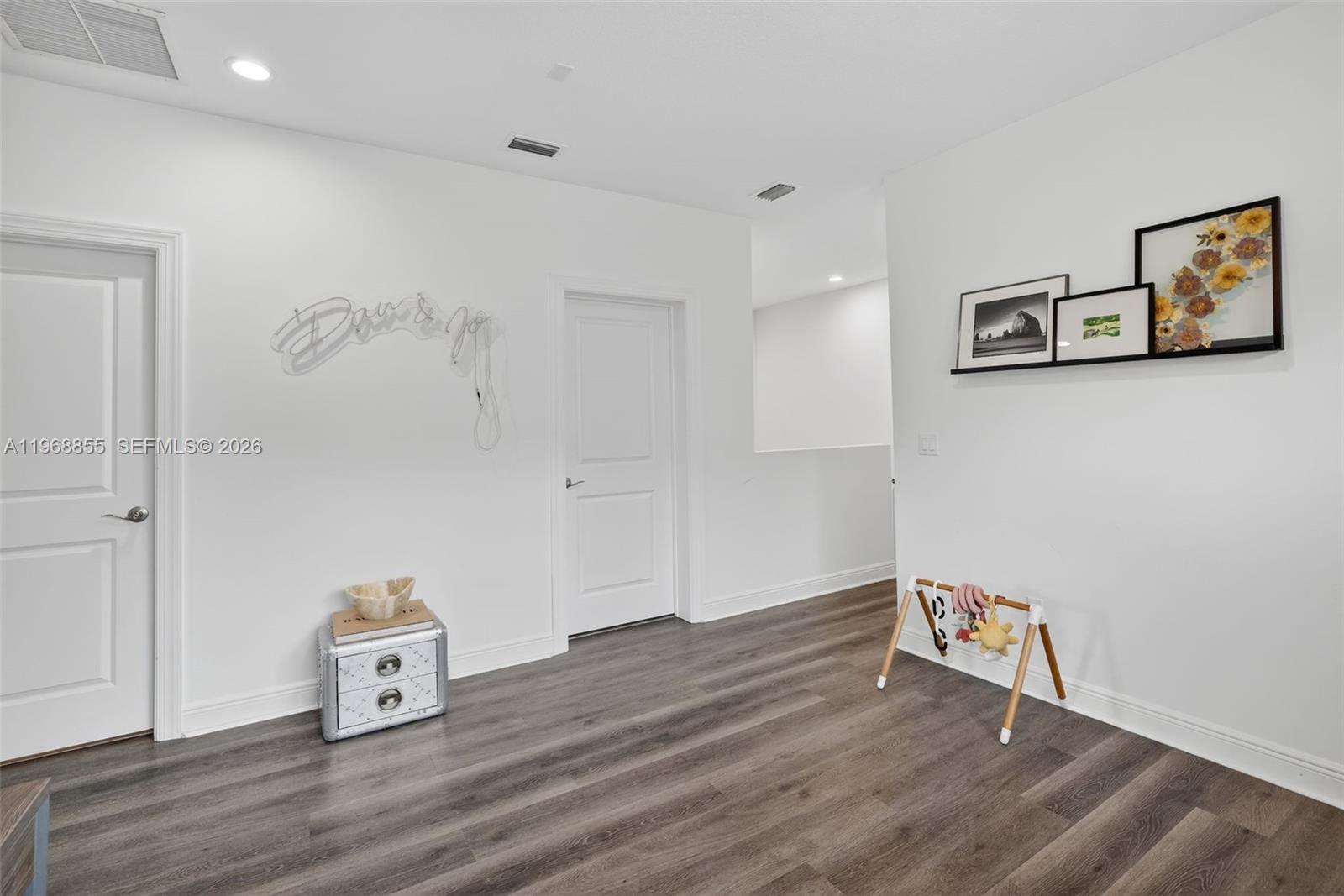 DEERFIELD CROSSING - Residential Lease