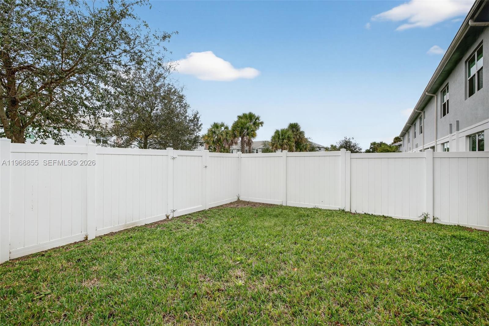 DEERFIELD CROSSING - Residential Lease