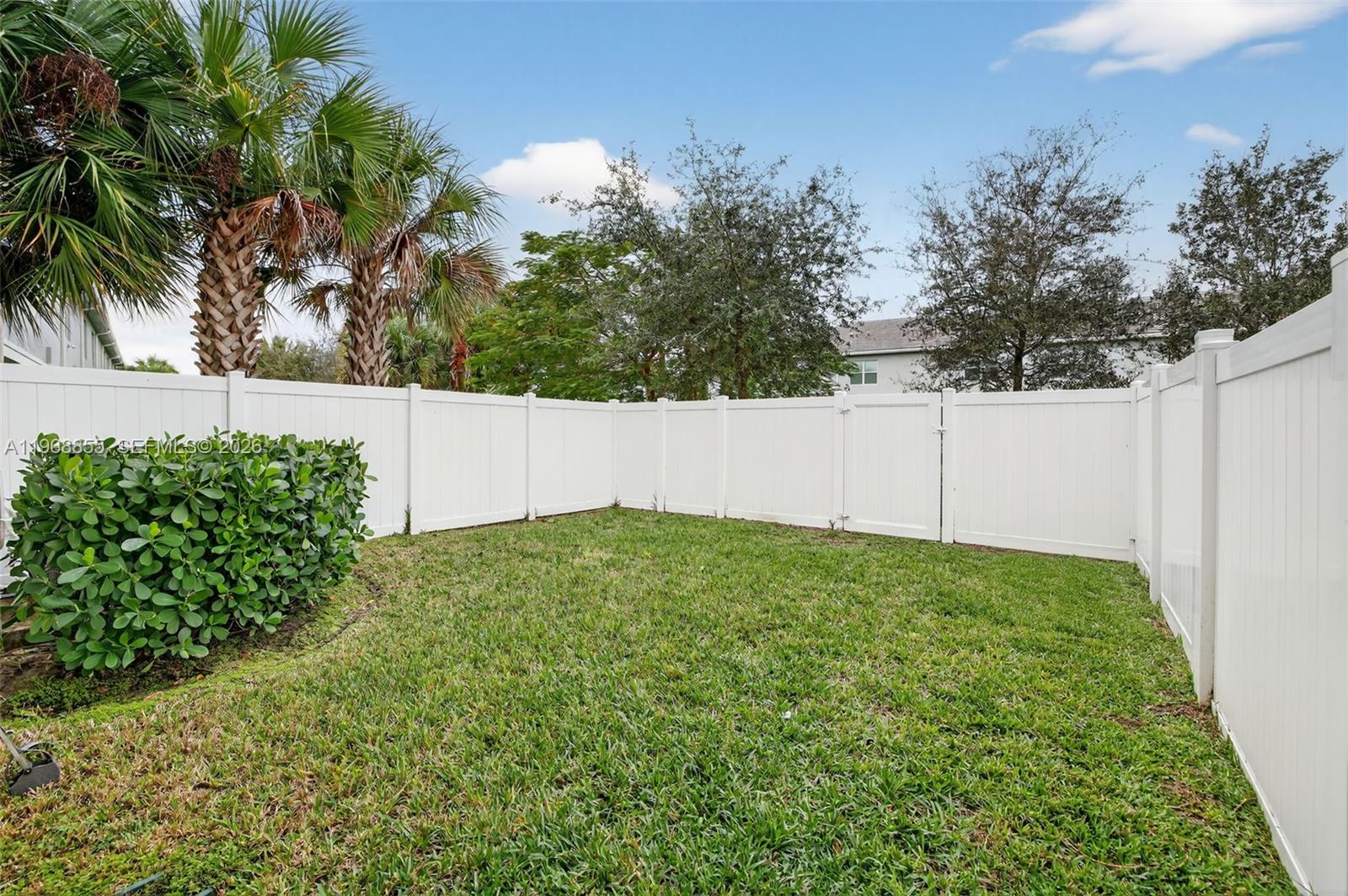 DEERFIELD CROSSING - Residential Lease